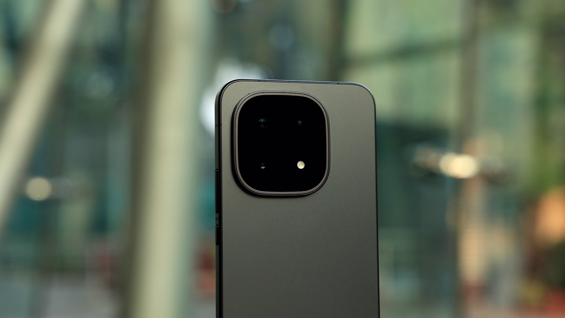 iQOO 15 launch in India starting at ₹73,000. Known for gaming excellence, projecting potential as an overall top performer. Explore highlights and performance insights in this review.