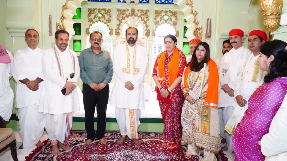 Ekta Kapoor and Smriti Irani visit Nathdwara Temple in Udaipur