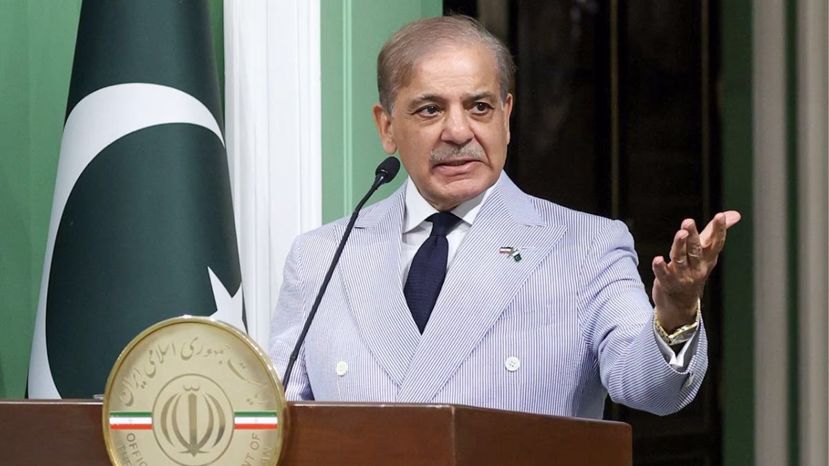 In Iran, PM of Pakistan declares readiness for talks with India (Photo Credit- AP)