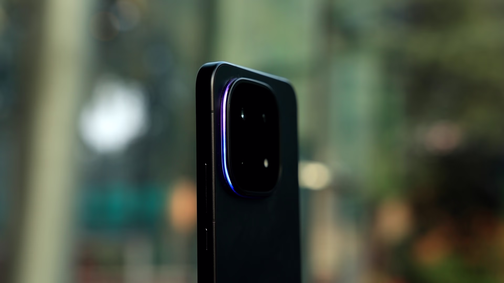 iQOO 15 launch in India starting at ₹73,000. Known for gaming excellence, projecting potential as an overall top performer. Explore highlights and performance insights in this review.