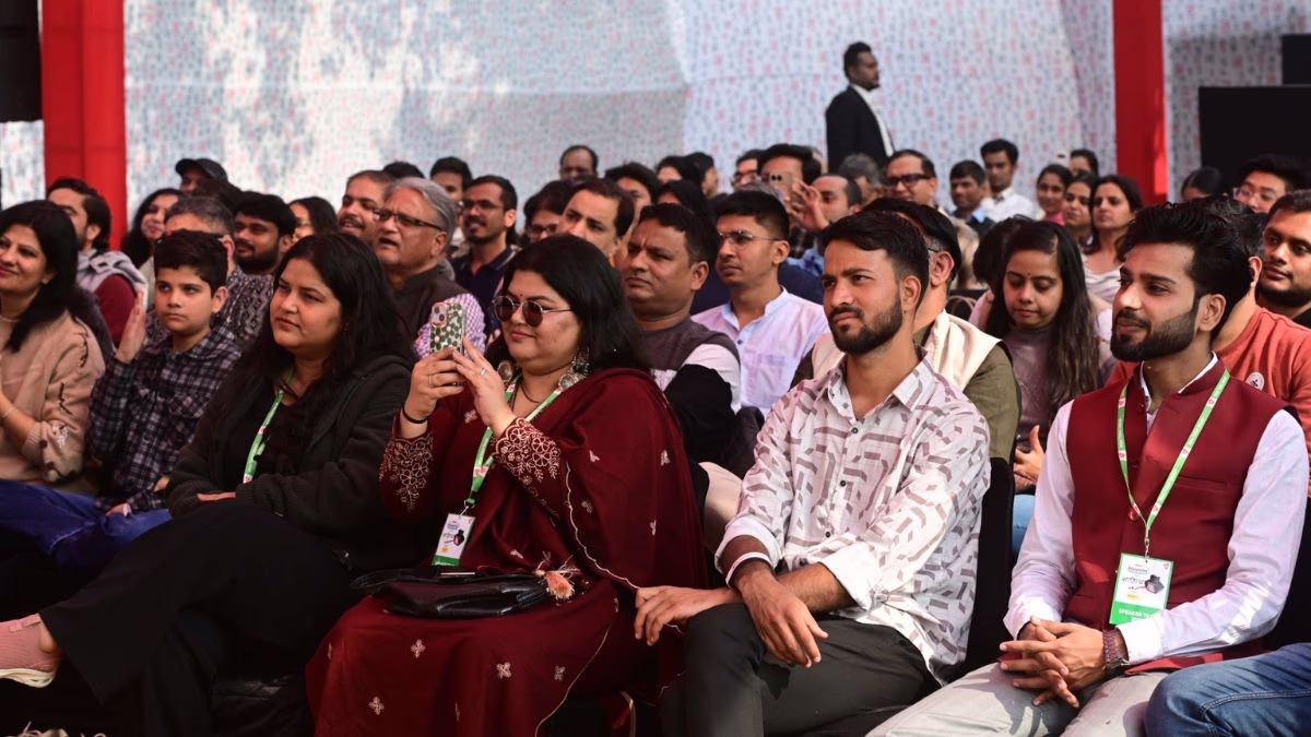 Magic of words at Sahitya Aajtak 2025 Poetry Gathering