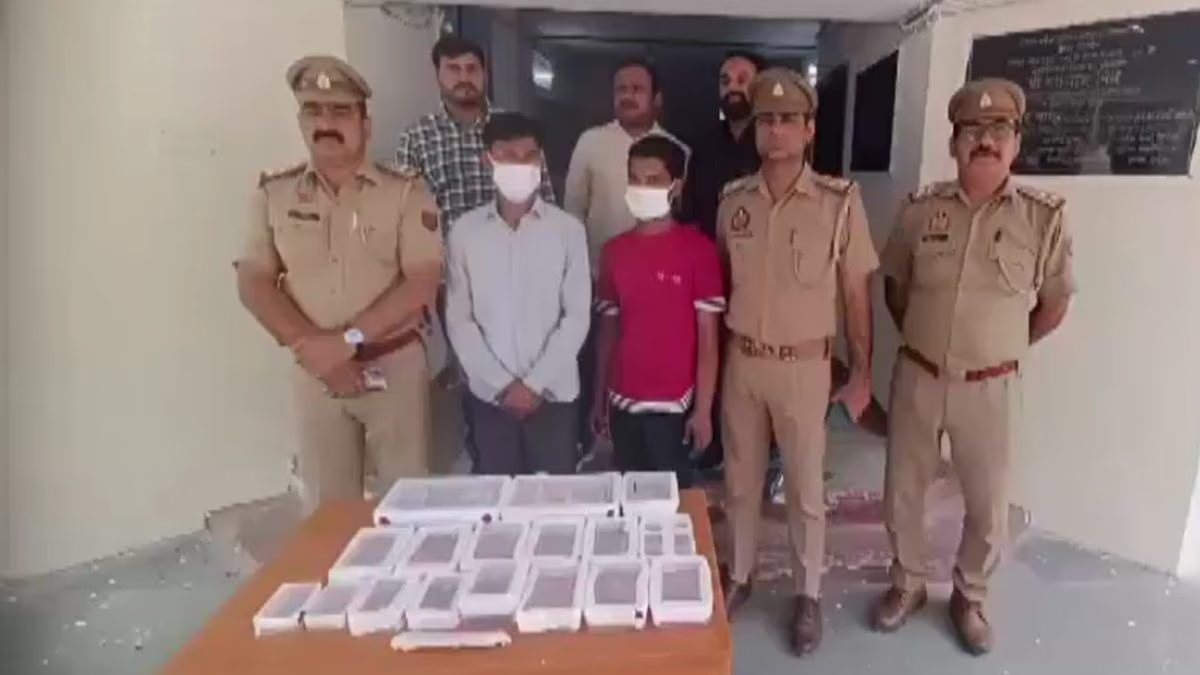 The suspects under police custody. (Screengrab)