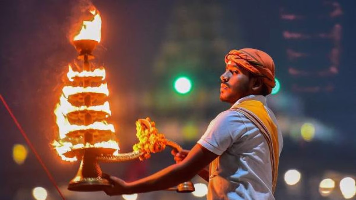 Ganga Aarti suspension