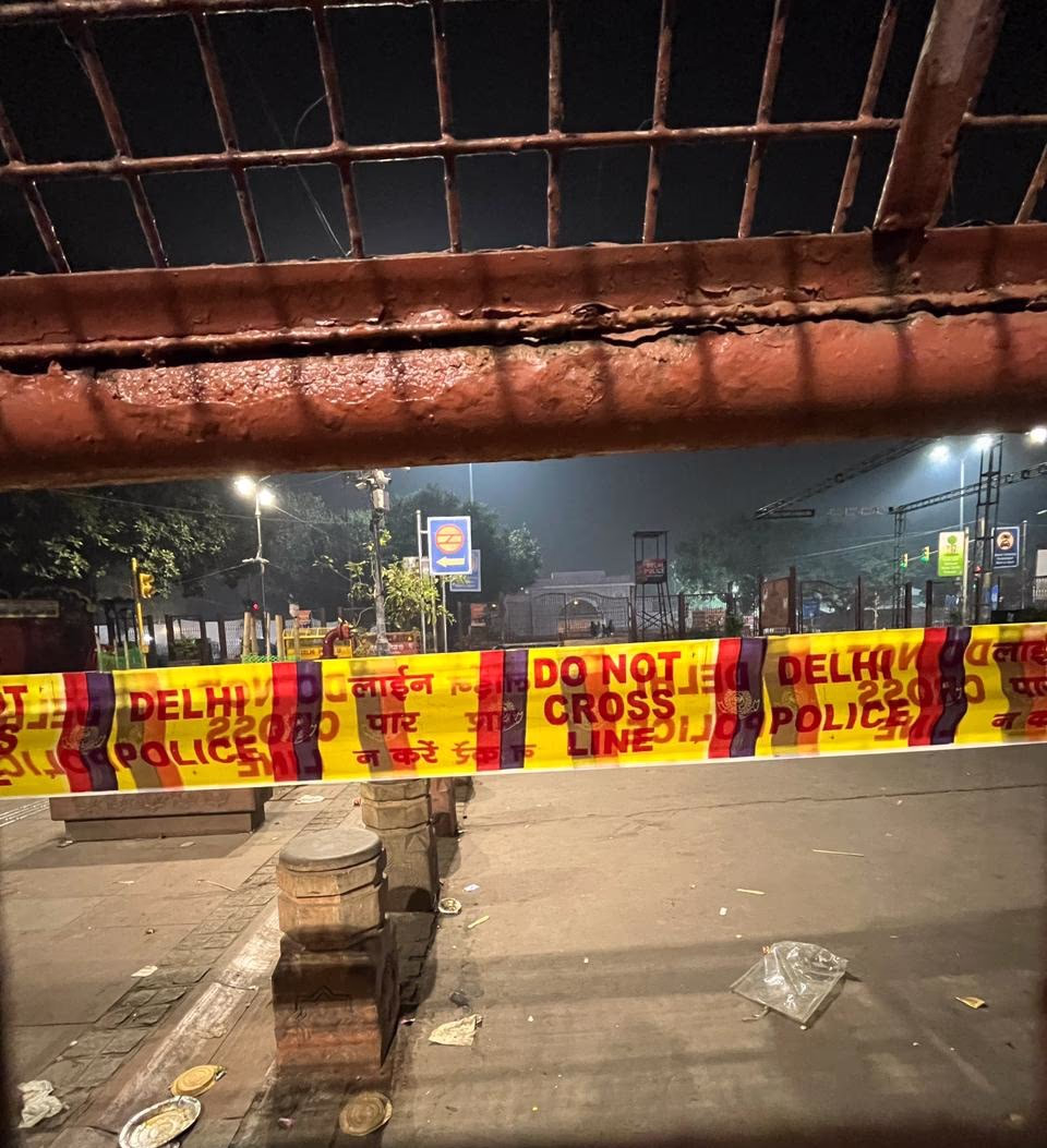 Deserted Red Fort after the Delhi blast