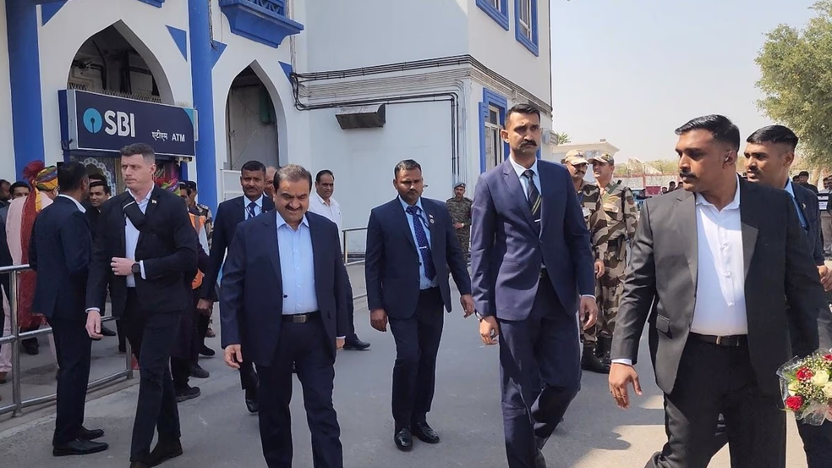 High-Profile Guests Arrive in Jodhpur for the Wedding Celebration