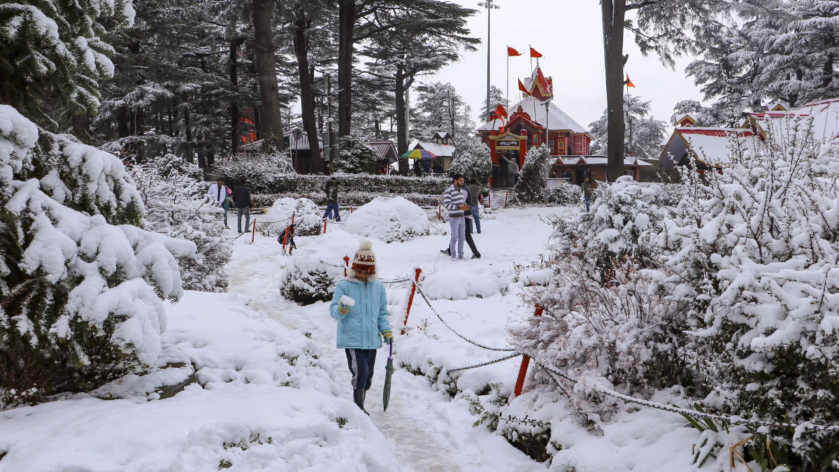 Frigid temperature landscapes of North India, highlighting Srinagar's deep freeze and Lahaul-Spiti's chill.