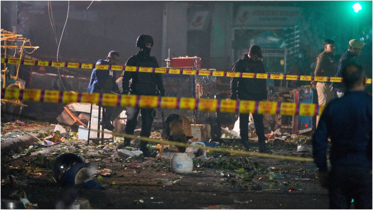 Delhi Police Special Cell has uncovered crucial clues indicating that the car explosion near Red Fort could have been a planned suicide attack. (Photo: AP)