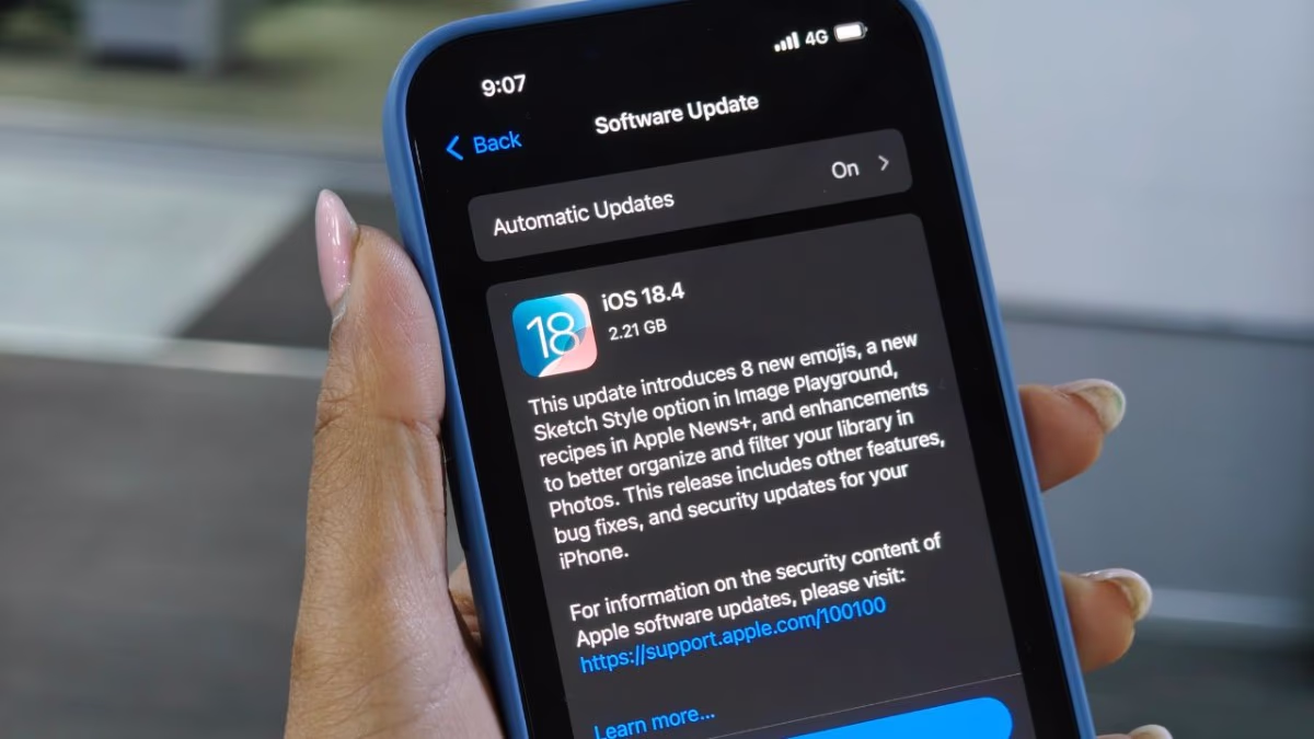 Apple Intelligence and its features in India.