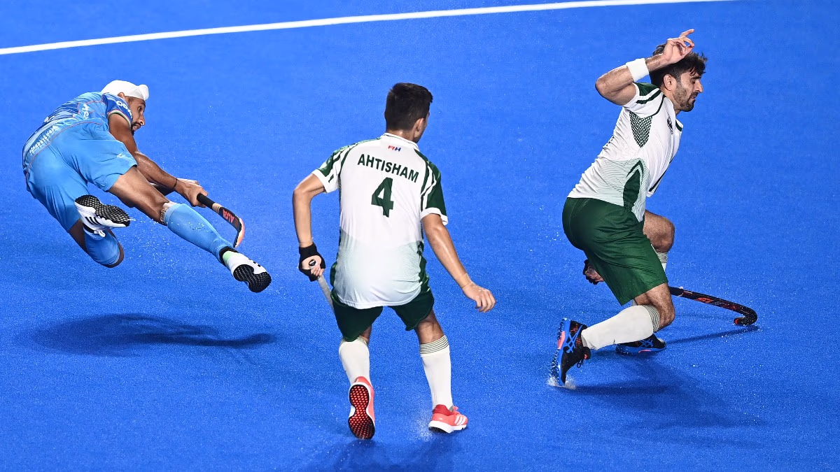 Pakistan and India hockey teams in action during a match (File Photo) 