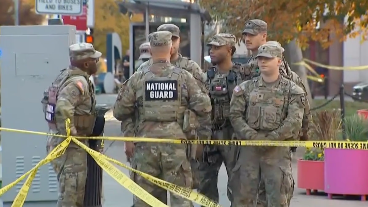 Shooting near the President's residence in Washington D.C. before Thanksgiving (Photo: Reuters)