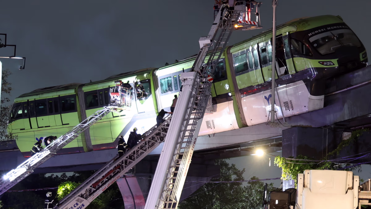 Mumbai's Monorail, which caters to a 20 km route from Chembur to Sant Gadge Maharaj Chowk, faced an unprecedented crowd due to local train shutdowns, leading to a power outage.
