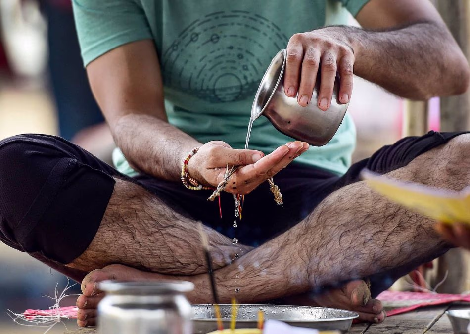 Significance of Pitru Paksha 2025 in the Panchang