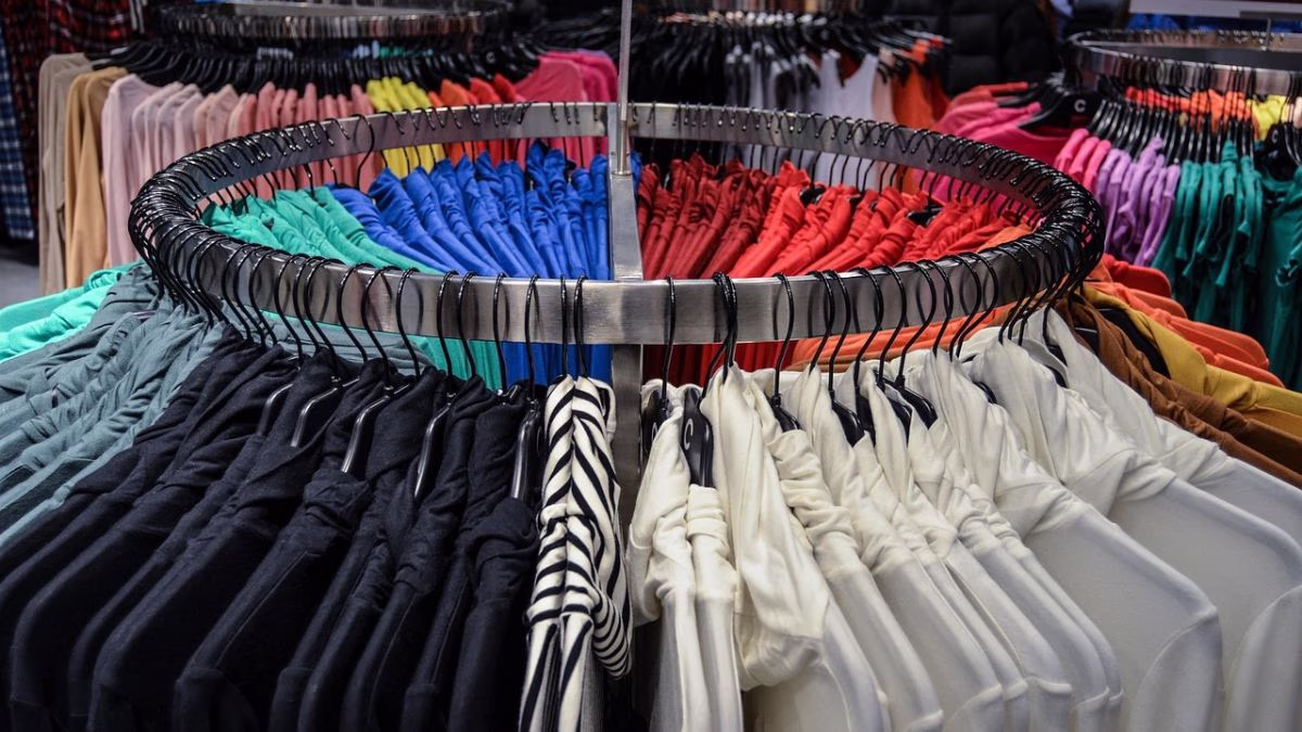 Mumbai Kurla Market for Affordable Clothing