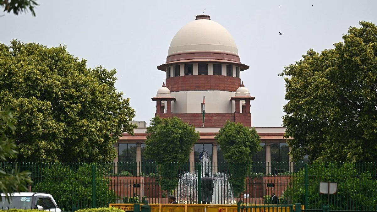 Court's Dinner-Coffee Suggestion to High Society Couple (Photo Credit: AFP)