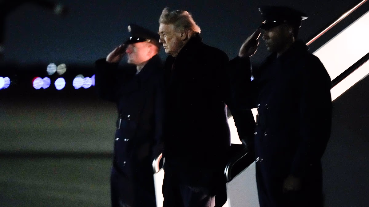 Technical glitch in Air Force One during Trump's journey to Switzerland (Photo: AP)