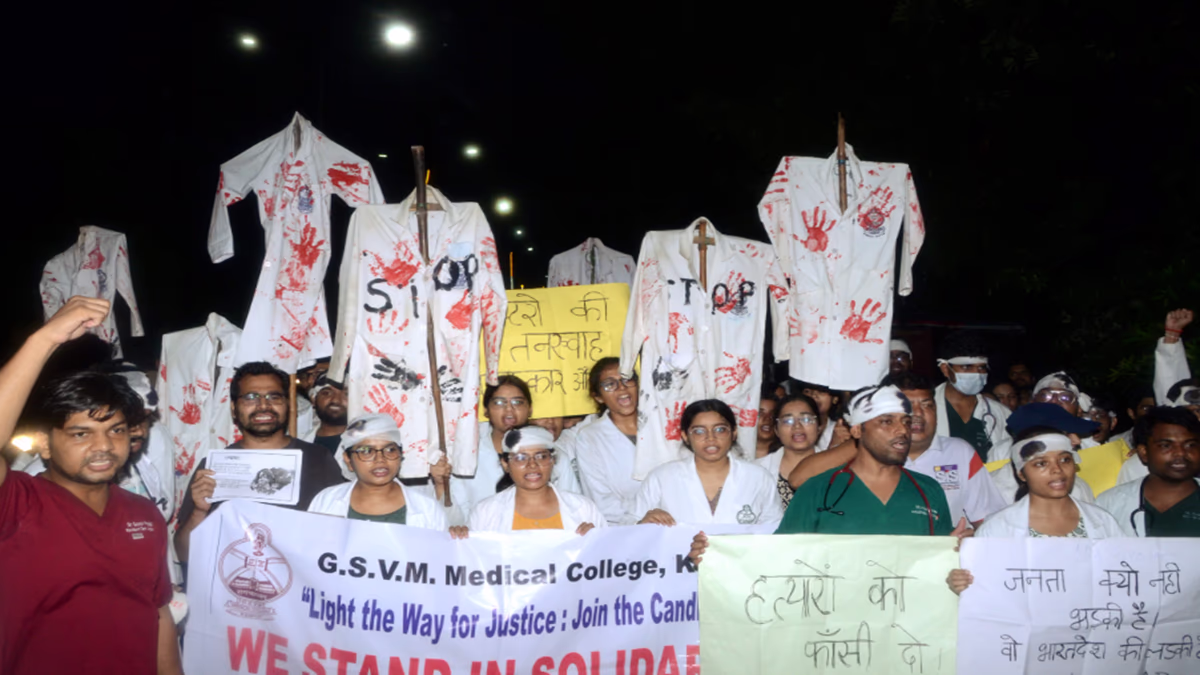 Protest with Red Cloth in Kanpur