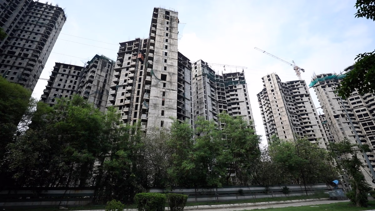 When Will Buyers in Jaypee Wishtown Receive Their Homes?