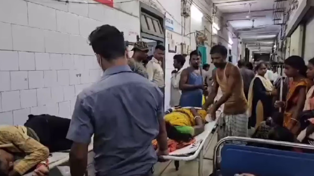 Three perish due to lightning strike