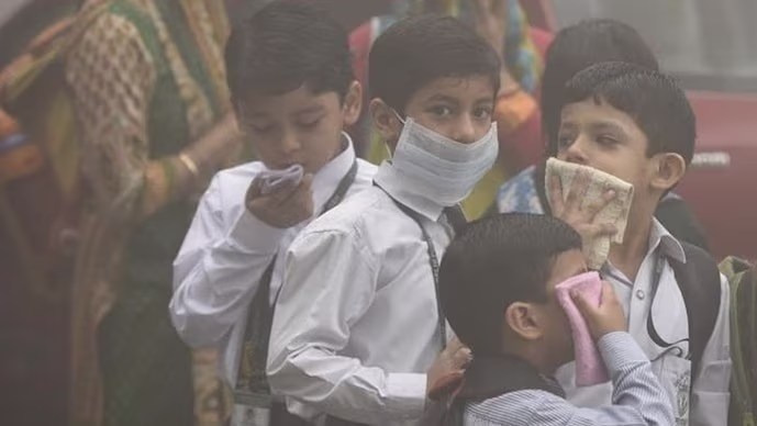 Schools shut in Haryana following Delhi due to air pollution (Photo: PTI)